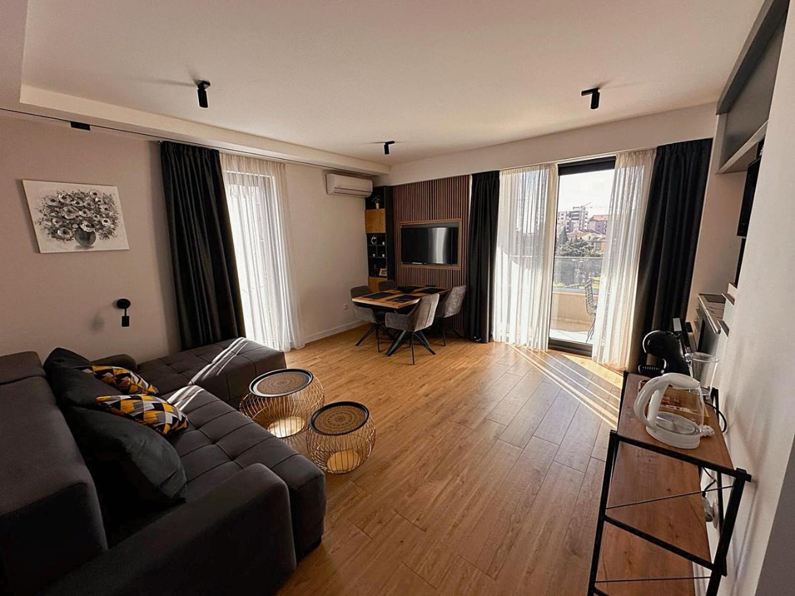 부드바 Мamma Mia Аpartments 아파트 외부 사진