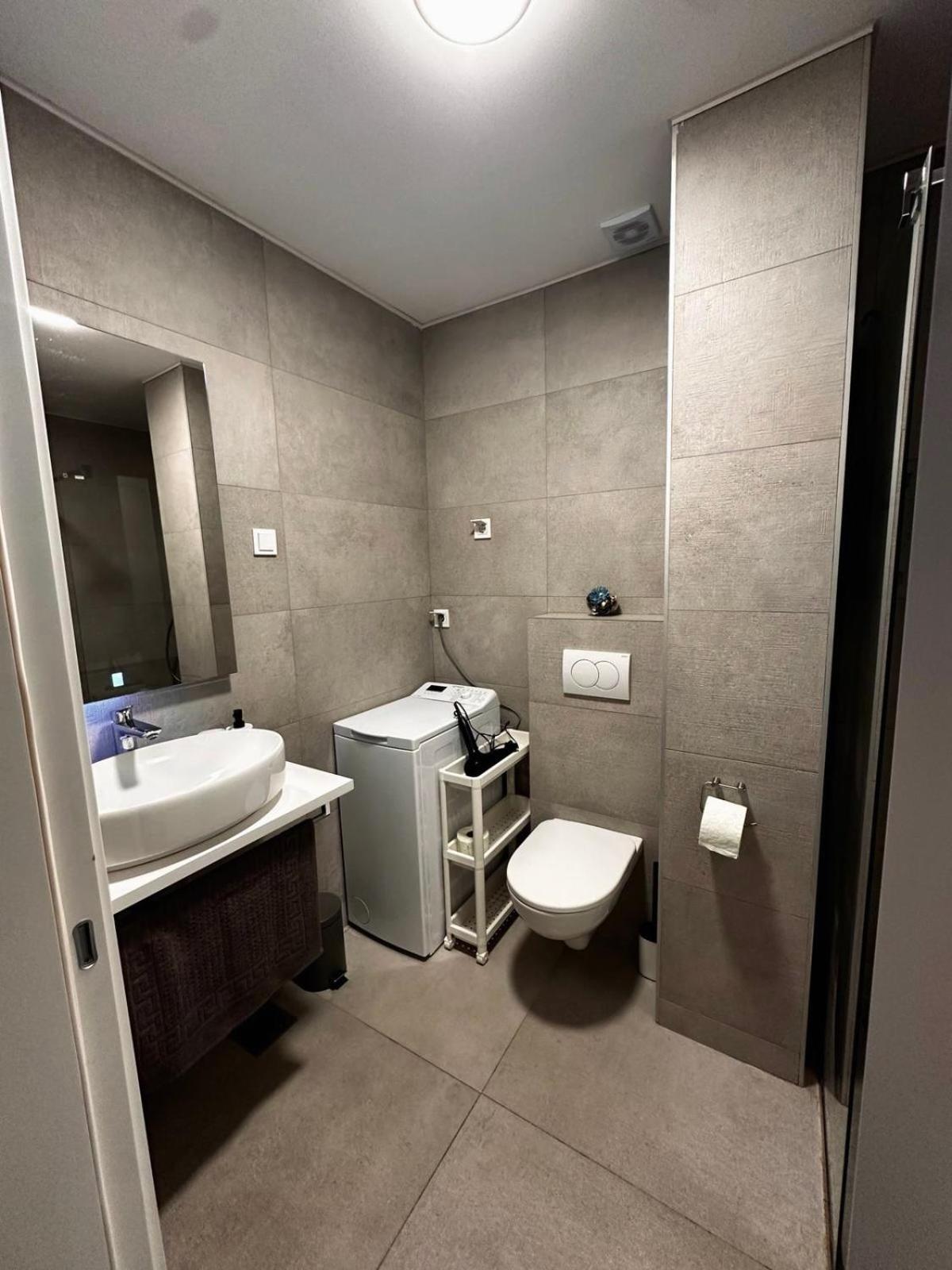 부드바 Мamma Mia Аpartments 아파트 외부 사진