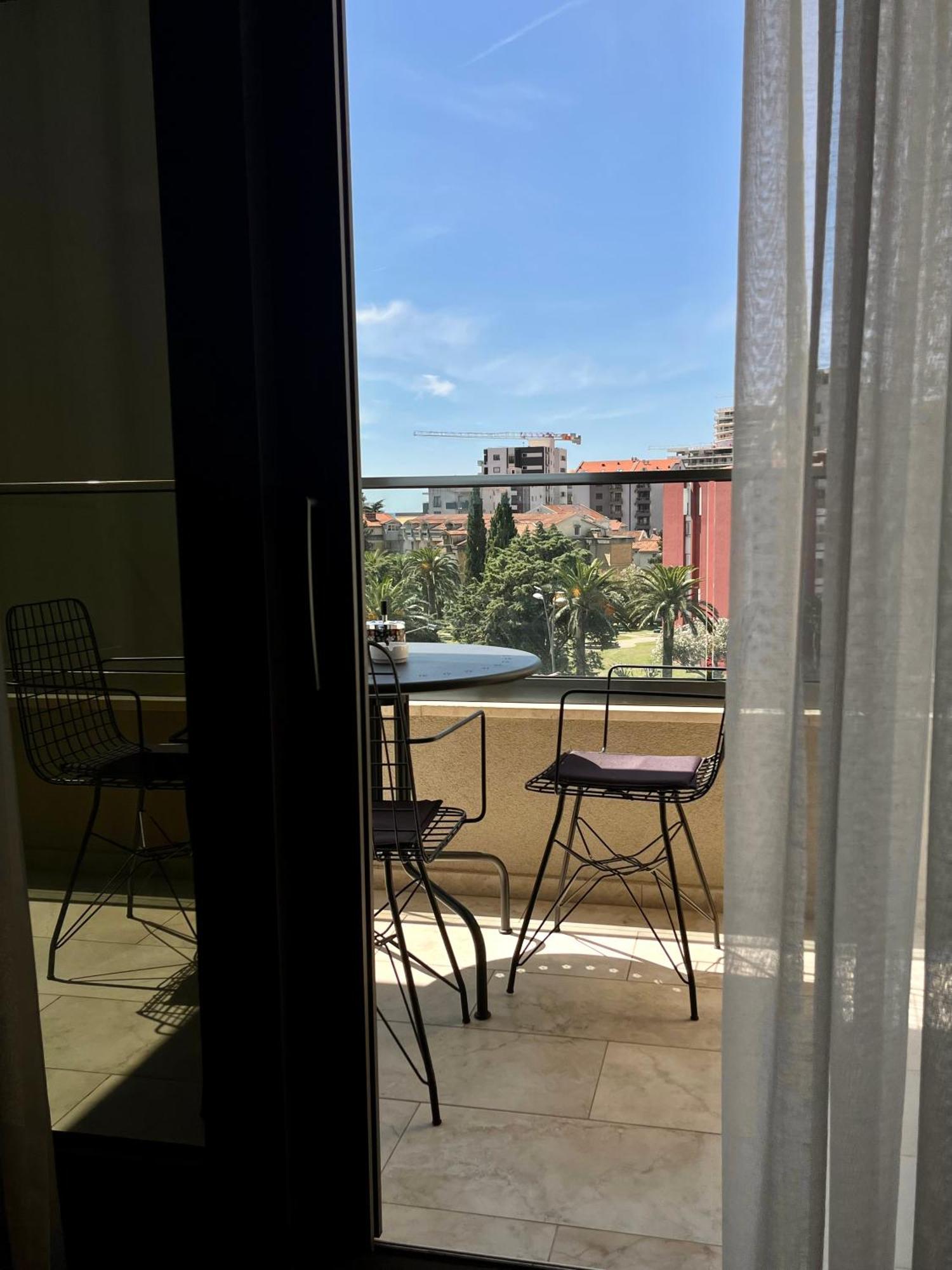 부드바 Мamma Mia Аpartments 아파트 외부 사진